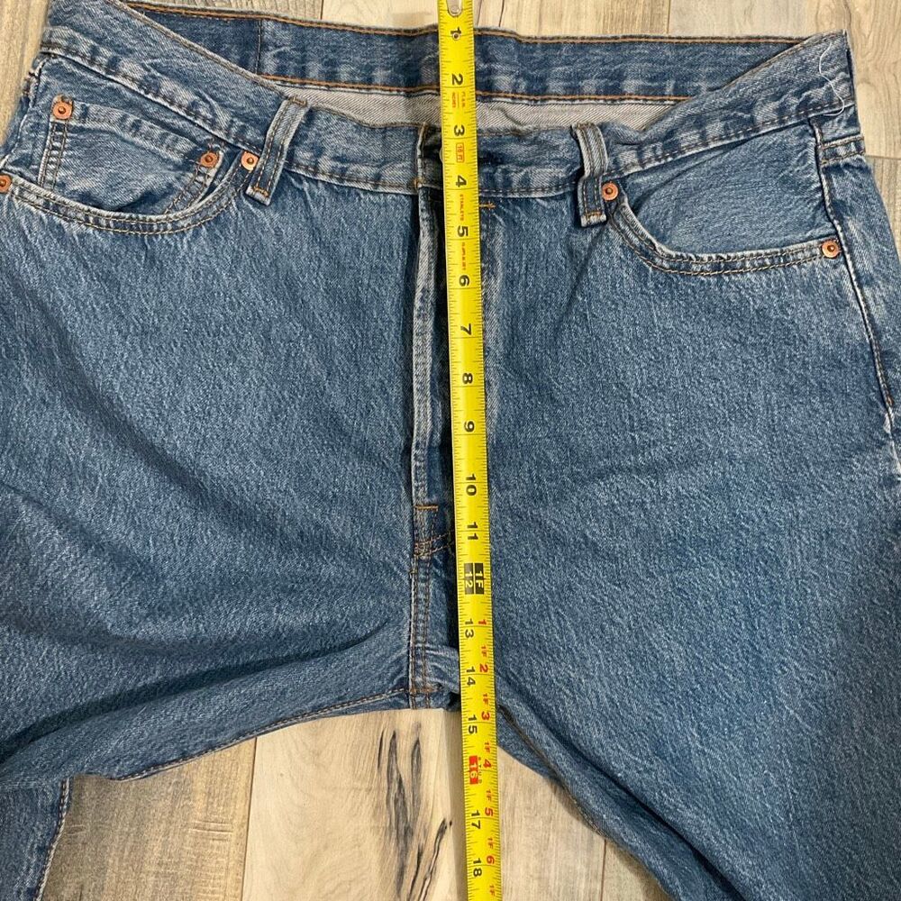 Levi’s 501 36x36 button closure jeans 100% cotton - Picture 9 of 10